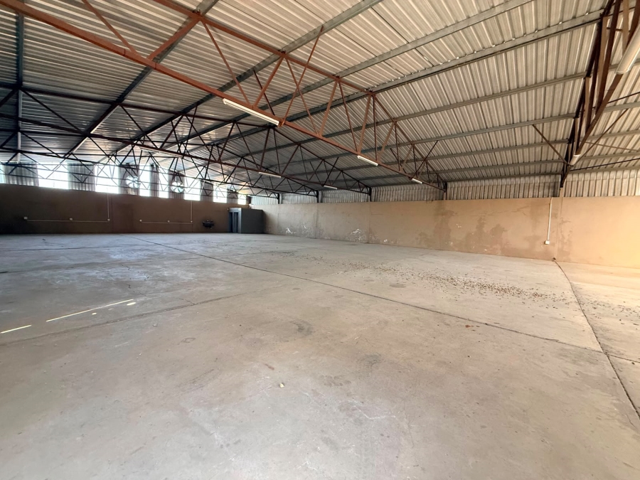 To Let Commercial Property for Rent in Waterkloof A H North West